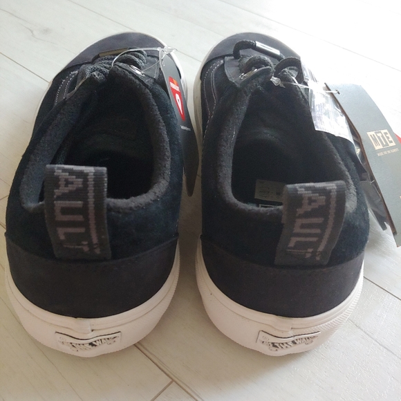 VANS VAULT NEW MTE-1 LX Old Skool Shoes Black - Picture 5 of 14